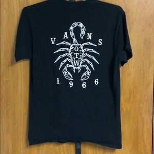 Vans scorpion tee